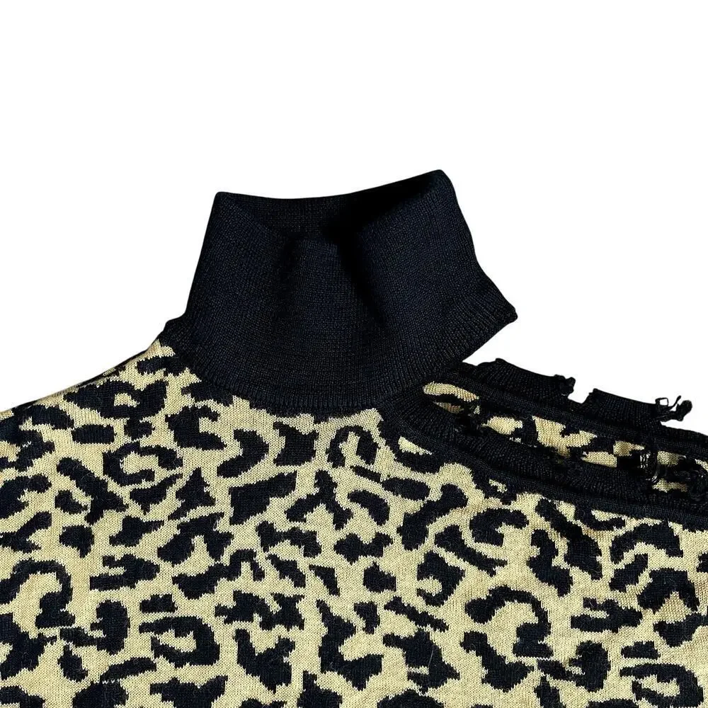 LOVERS+FRIENDS LEOPARD‎ PRINT ARLINGTON ONE SHOULDER  SWEATER SIZE S